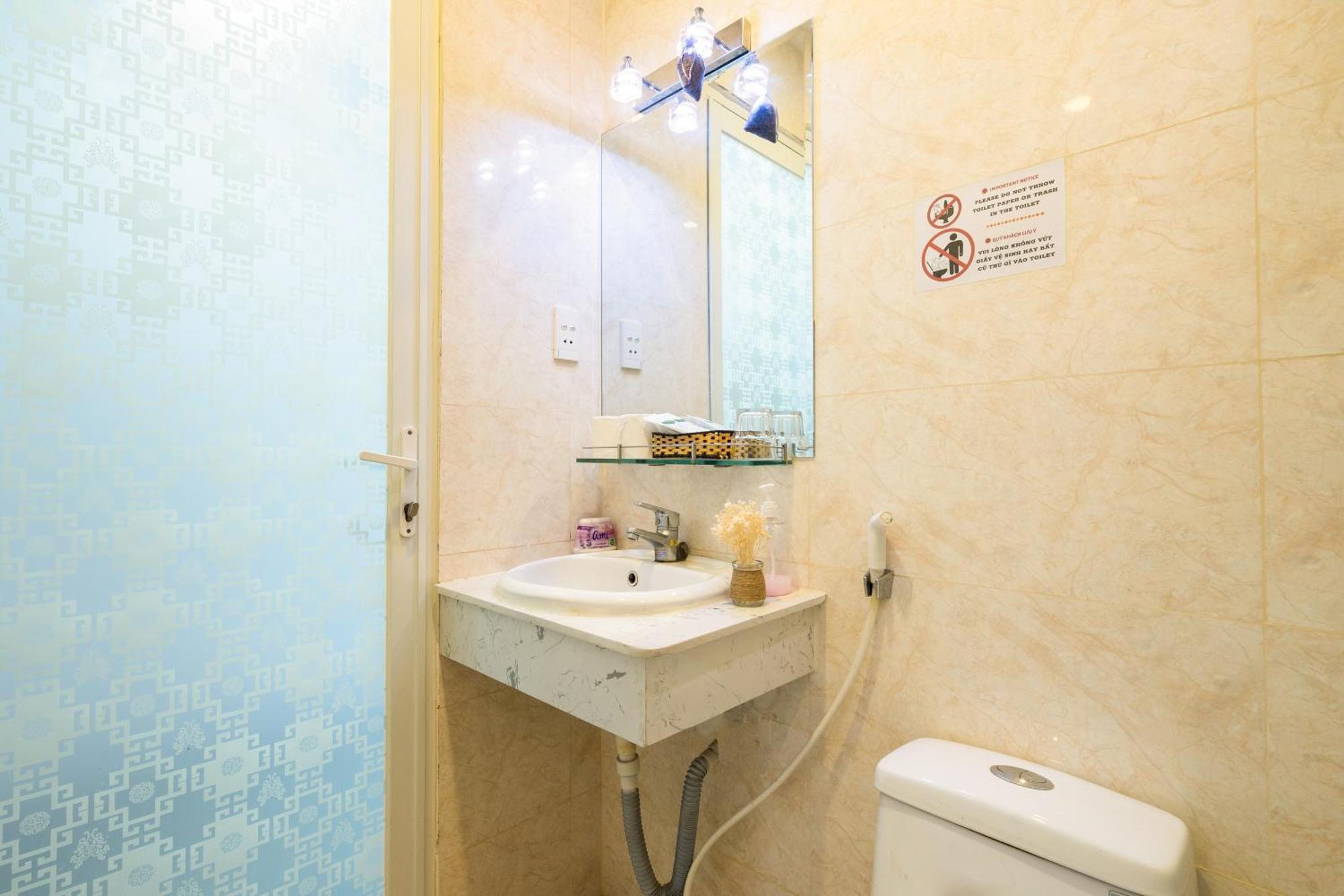 Cozy Inn Ho Chi Minh Bagian luar foto
